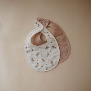 Śliniaki Muślinowe 2-Pack Blush/Pink Floral Mushie 