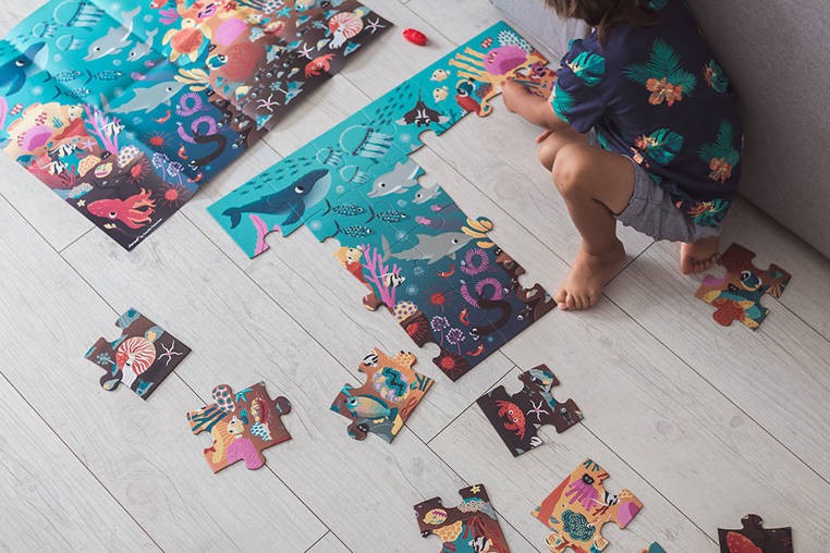 Świecące Puzzle z Mini-lampką UV Ocean 24 Elementy 3+ Janod