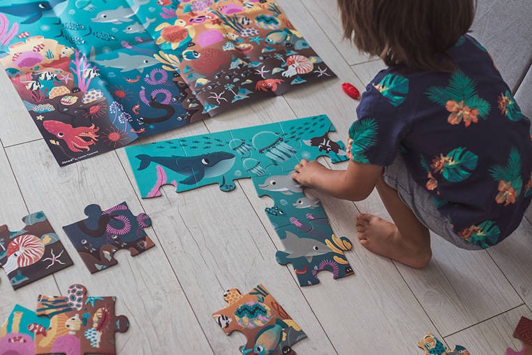 Świecące Puzzle z Mini-lampką UV Ocean 24 Elementy 3+ Janod
