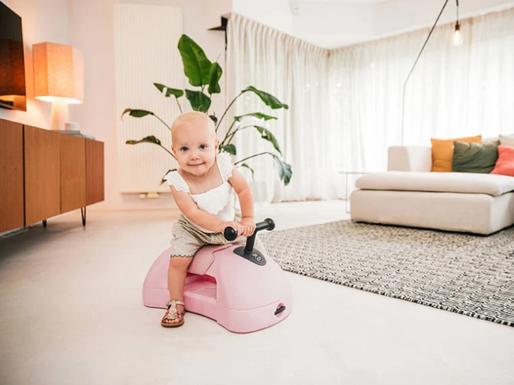 pol_pl_SCOOTANDRIDE-My-First-Ewolucyjny-jezdzik-pchacz-3w1-6-m-Rose-8966_23.jpg