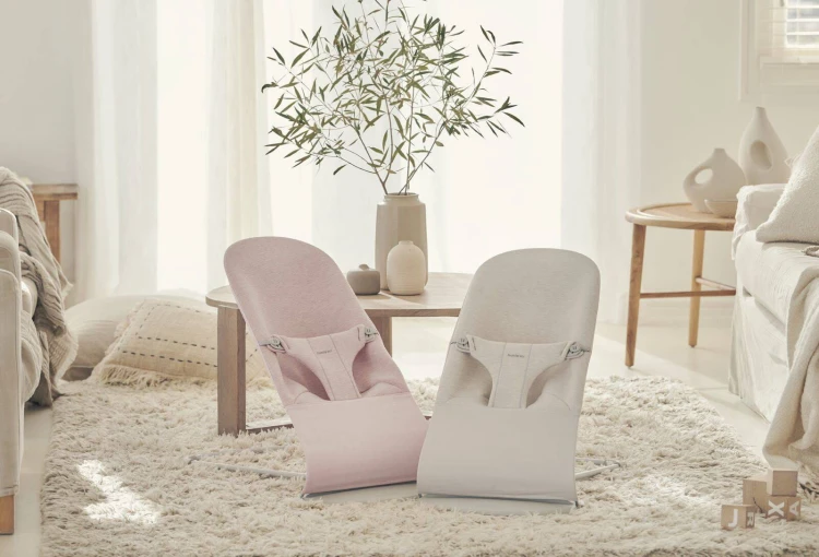 pol_pl_BABYBJORN-lezaczek-BLISS-3D-Jersey-Jasnobezowy-Zabawka-Googly-Eyes-Pastels-33019_14.jpg