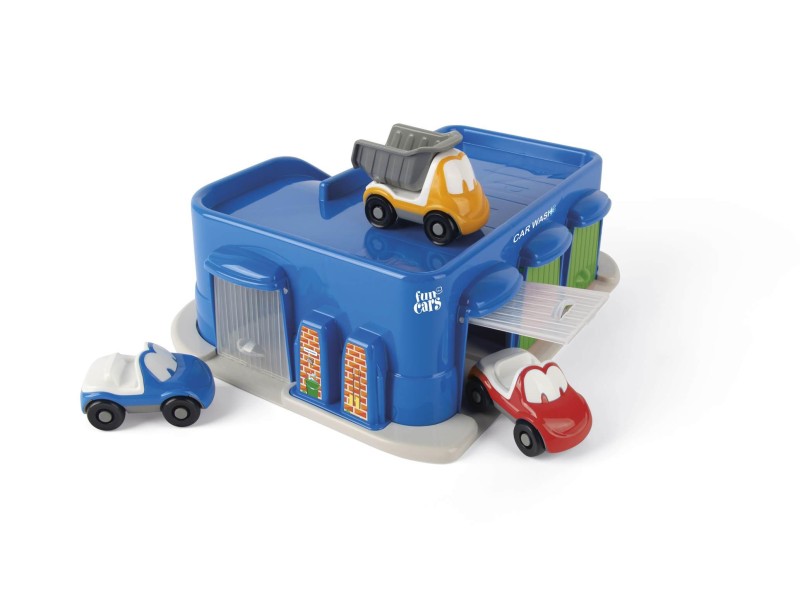Myjnia samochodowa FUN CARS z 3 autami Dantoy