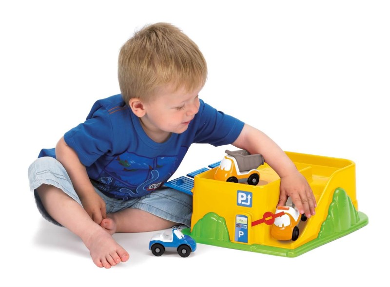 Auto serwis FUN CARS z 3 autami Dantoy