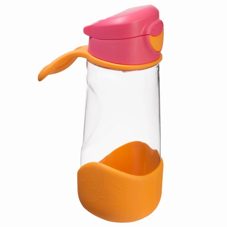 606_strawberry shake_sport spout bottle_04.jpg