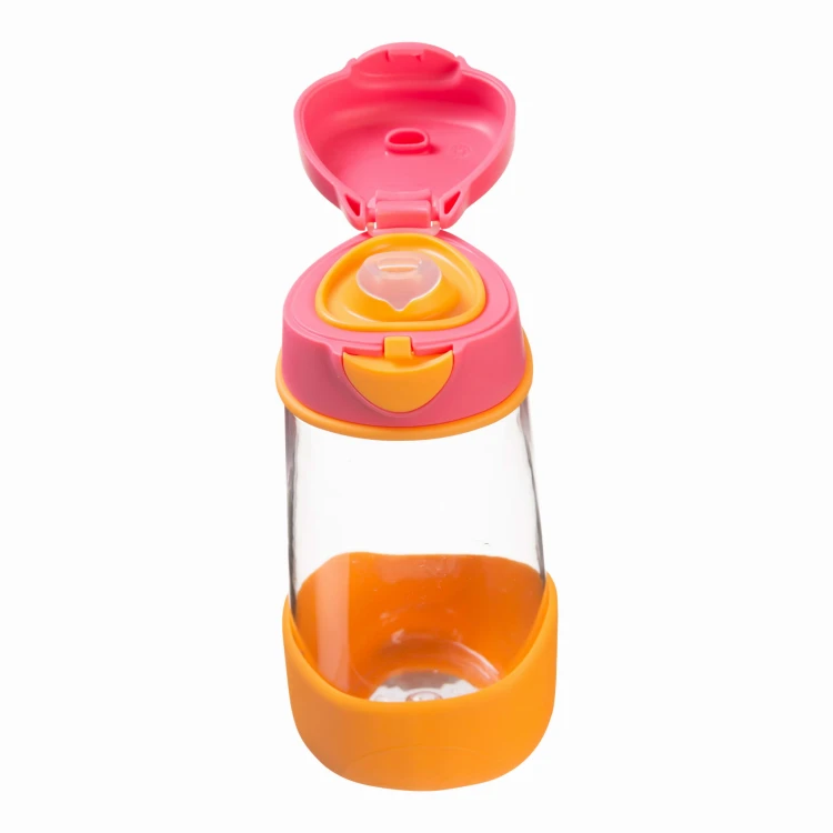 606_strawberry shake_sport spout bottle_05.jpg