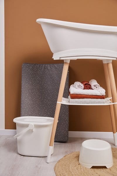 Stojak bukowy do wanienki Sense Biały bébé-jou