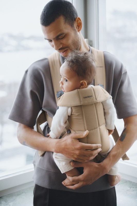 BABYBJORN MINI Woven – nosidełko, Beige