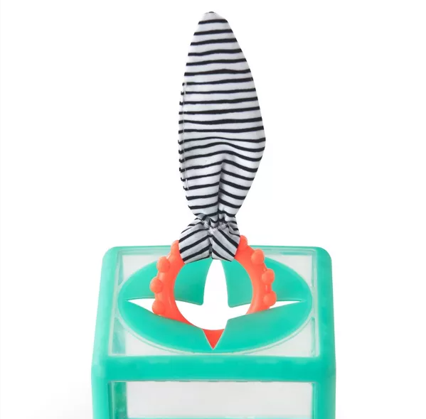produktowe-manipulacyjna-kostka-sensoryczna-montessori-sassy5.png