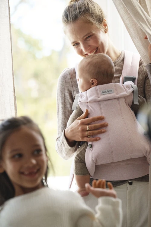 pol_pl_BABYBJORN-nosidelko-Harmony-Woven-Jasny-roz-melanz-34197_9.jpg