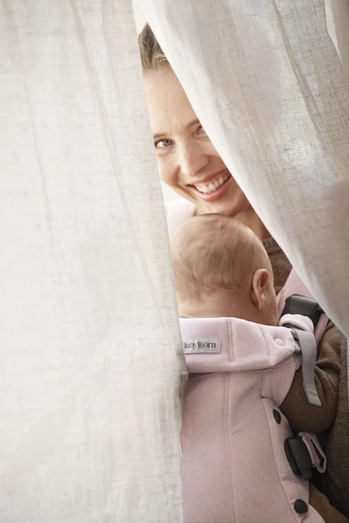 pol_pl_BABYBJORN-nosidelko-Harmony-Woven-Jasny-roz-melanz-34197_12.jpg