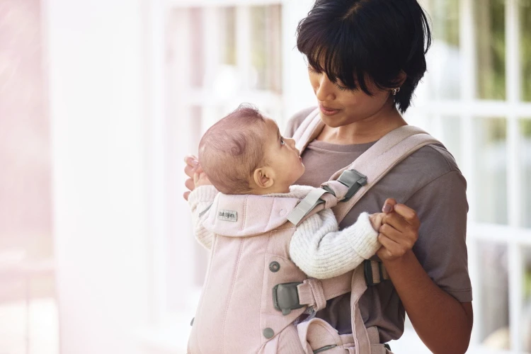 pol_pl_BABYBJORN-nosidelko-Harmony-Woven-Jasny-roz-melanz-34197_13.jpg