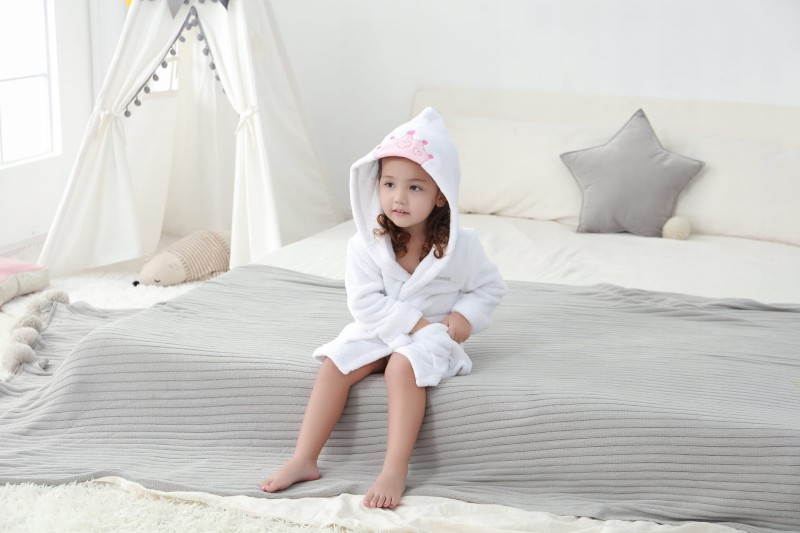Szlafrok dziecięcy 130 L Księżniczka Spod Igły i Nitki