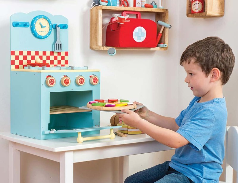 Kuchenka niebieska z piekarnikiem i płytą Le Toy Van