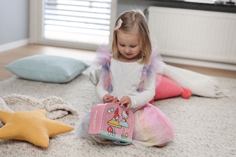 Walizeczka pudełko na zabawki Hello Kitty