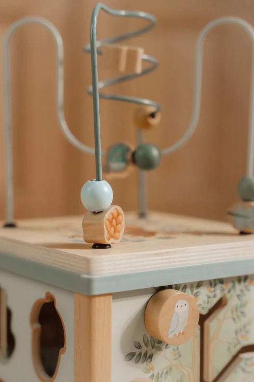LD7231 - Wooden Activity Cube - Forest Friends (6).jpg