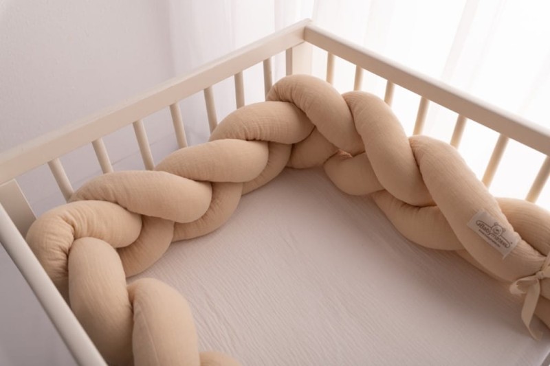 Ochraniacz do łóżeczka WARKOCZ MUŚLIN 200 cm Babymatex