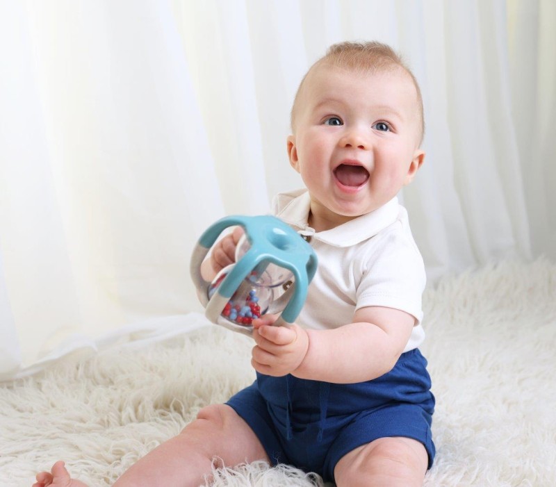 Grzechotka chwytak dla niemowląt 3m+ TOLO Bio
