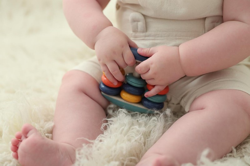 Grzechotka liczydło dla niemowlaka 3m+ TOLO Bio