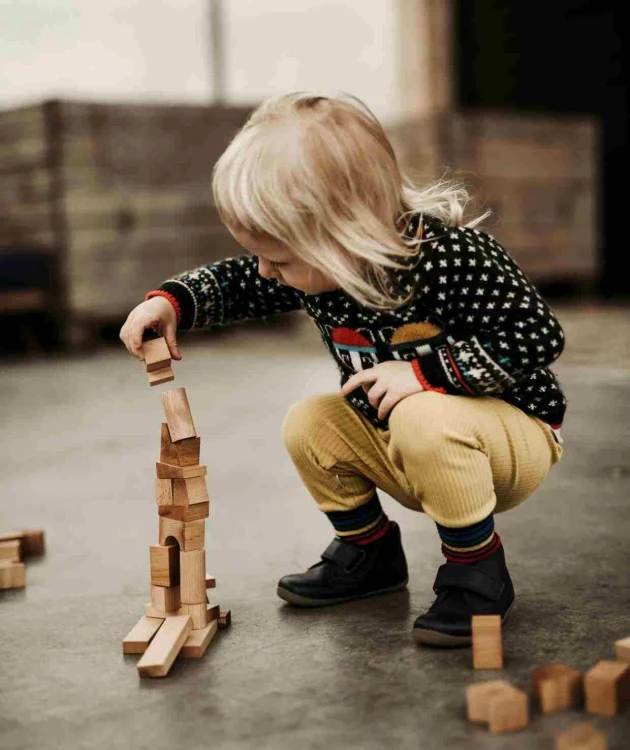Drewniana Układanka Wieża – Kolorowa Wooden Story