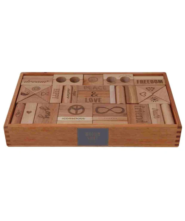 Drewniane Klocki Peace & Love w Skrzynce XL – 72 elementów Wooden Story