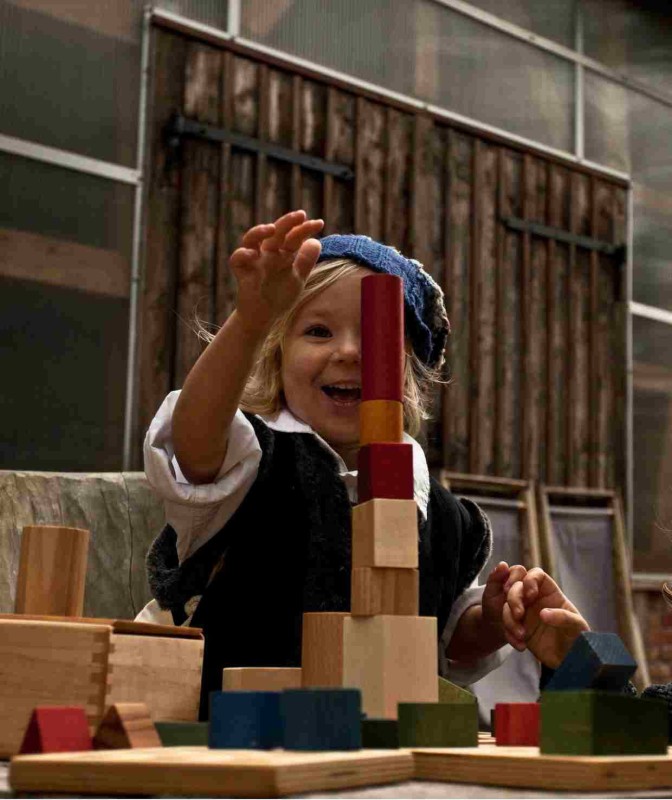 Drewniane Klocki w Skrzynce – Barwa Ciepła, 30 Elementów Wooden Story