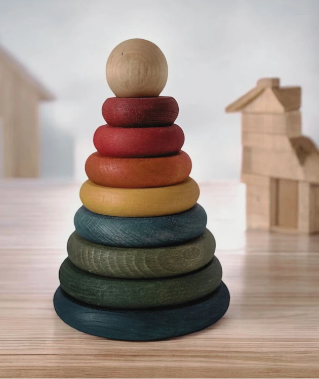 Drewniana Piramida Okrągła – Kolorowa Wooden Story