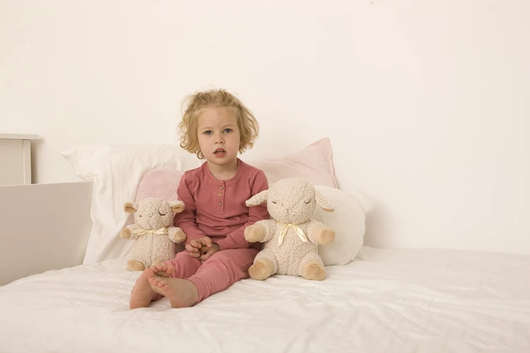 szumiaca-spiaca-owieczka-z-pozytywka-cloud-b-sleep-sheep-_6859_6.jpg