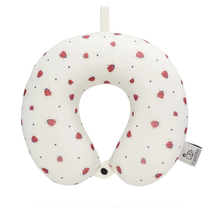 Poduszka podróżna rogal Travel Ladybug dla dzieci Vanilla Copenhagen