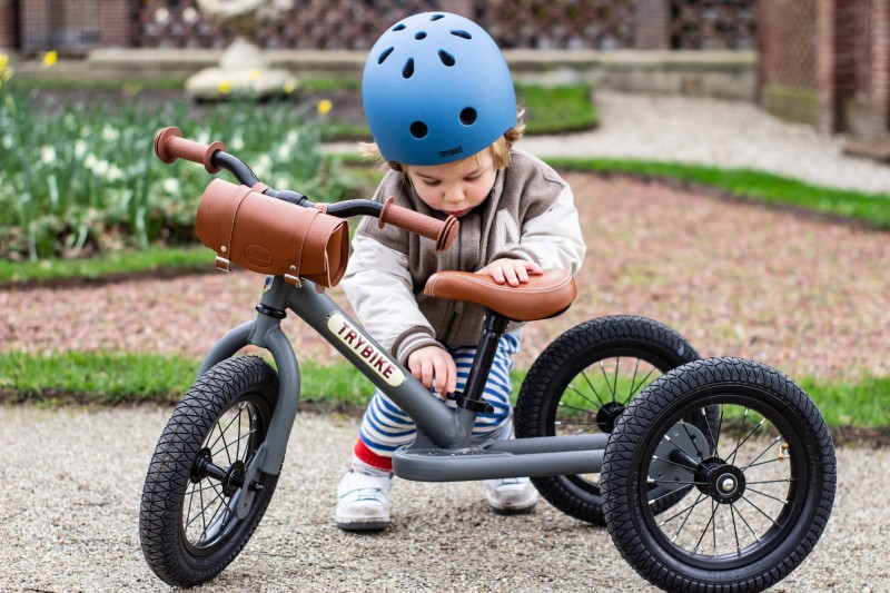 Pierwszy rowerek trójkołowy dziecięcy biegowy 2w1 szary matowy Trybike