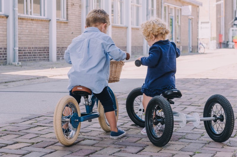 Pierwszy rowerek trójkołowy dziecięcy biegowy 2w1 szary matowy Trybike