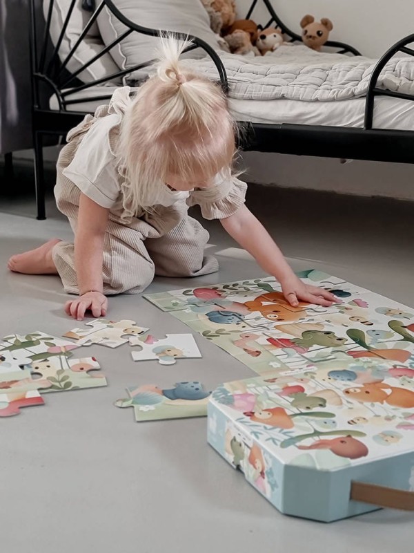 Puzzle w walizce Przyjaciele z ogródka 20 elementów 2+ Janod