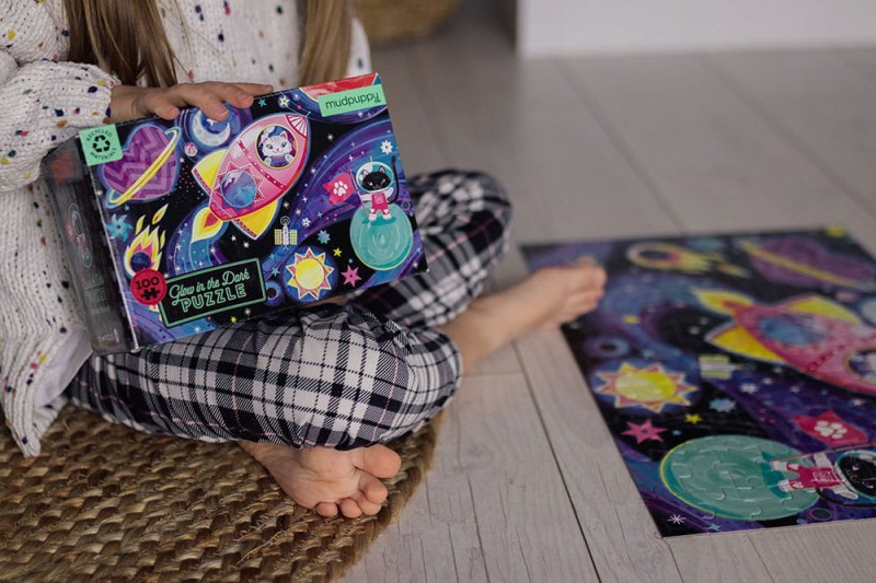 Puzzle świecące w ciemności Kosmiczne marzenia 100 elementów 5+ Mudpuppy