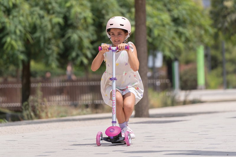 Składana hulajnoga duża różowa Trunki