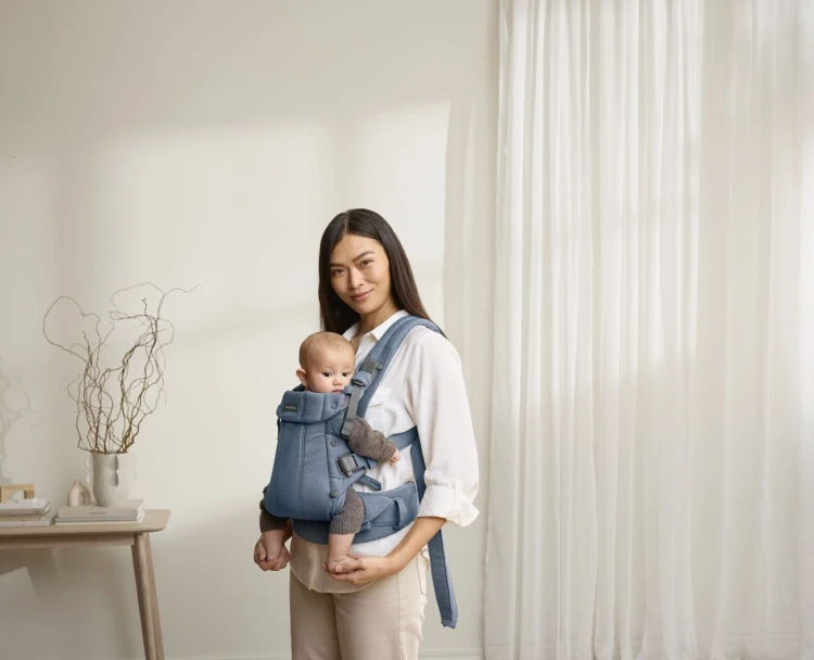 pol_pl_BABYBJORN-nosidelko-Harmony-Woven-Niebieski-melanz-35492_1.jpg