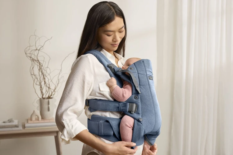 pol_pl_BABYBJORN-nosidelko-Harmony-Woven-Niebieski-melanz-35492_5.jpg