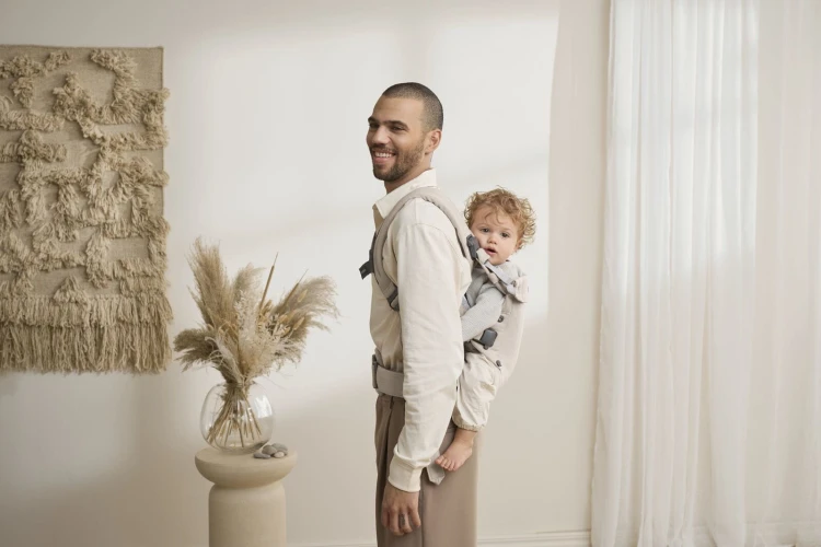 pol_pl_BABYBJORN-nosidelko-Harmony-Woven-Jasny-Bez-melanz-35493_7.jpg