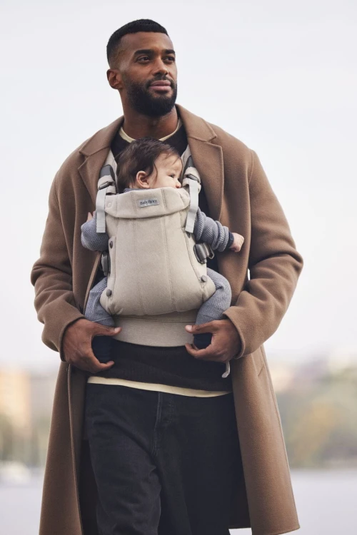 pol_pl_BABYBJORN-nosidelko-Harmony-Woven-Jasny-Bez-melanz-35493_23.jpg