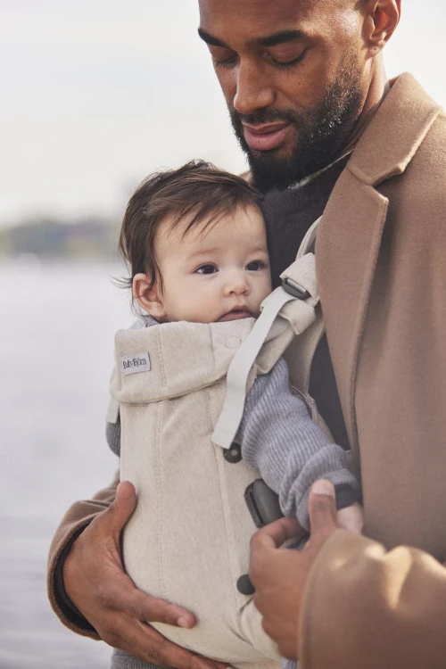 pol_pl_BABYBJORN-nosidelko-Harmony-Woven-Jasny-Bez-melanz-35493_24.jpg