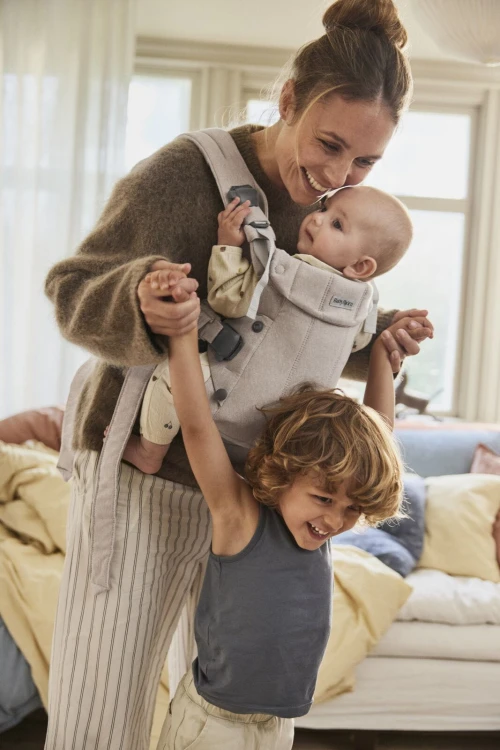 pol_pl_BABYBJORN-nosidelko-Harmony-Woven-Jasny-Bez-melanz-35493_29.jpg