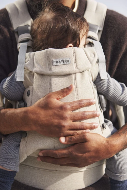 pol_pl_BABYBJORN-nosidelko-Harmony-Woven-Jasny-Bez-melanz-35493_30.jpg