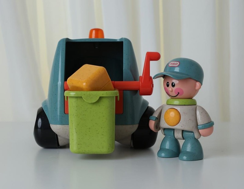 Śmieciarka z kierowcą First Friends 1-5 l TOLO BIO