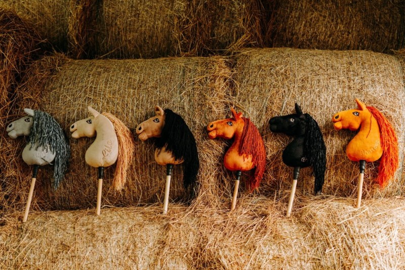 Koń Hobby Horse A4 Szary-Siwy Mom's Care