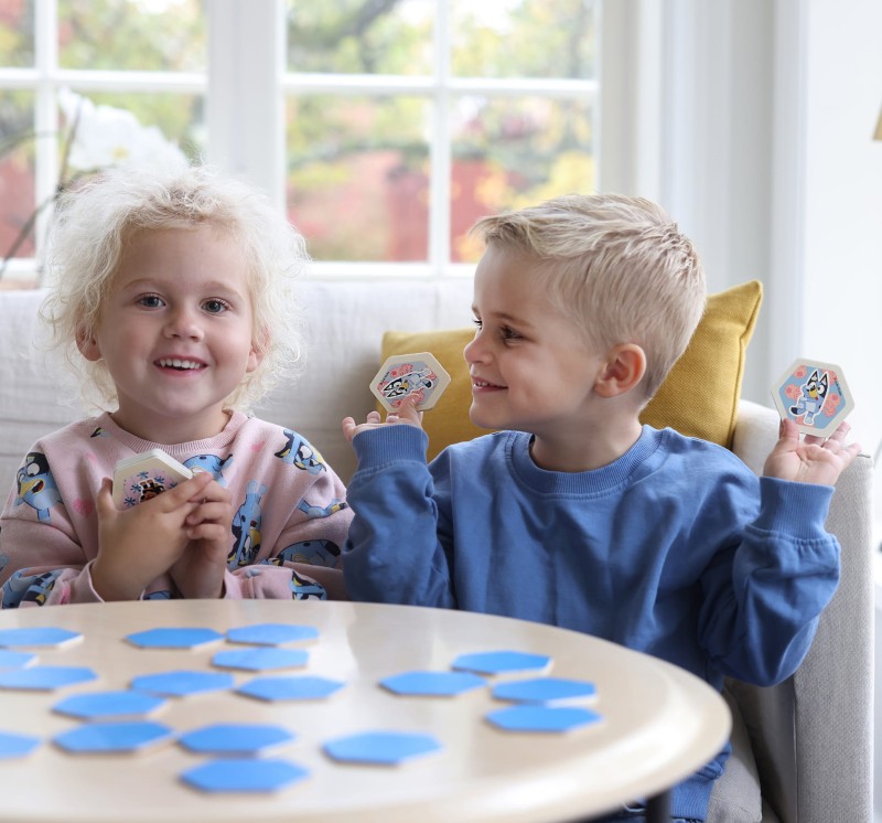 Drewniana gra edukacyjna memory zabawka dla dzieci zestaw gry Bluey MICKI