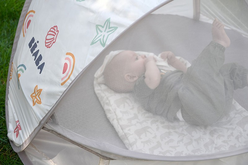 Namiot plażowy kompaktowy Breezynest UV UPF 50+ Beaba