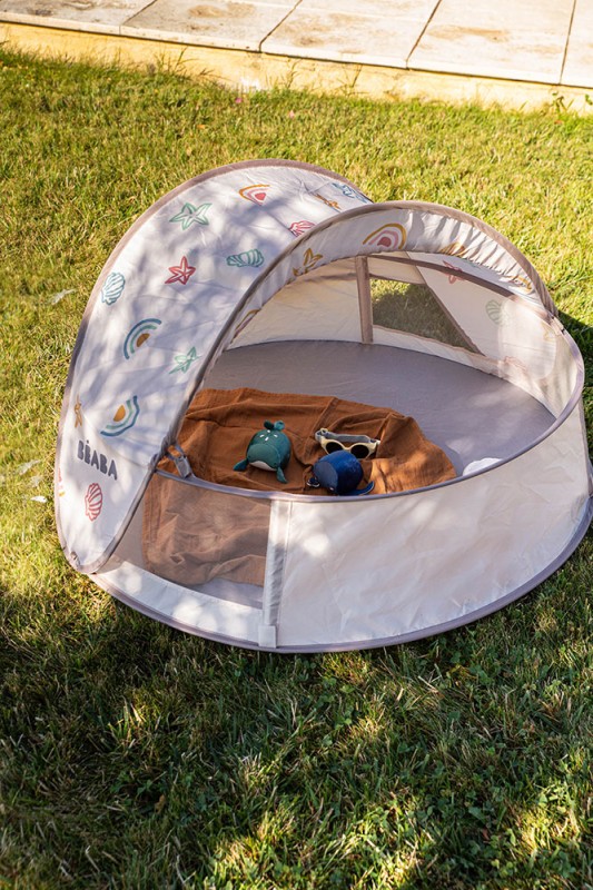 Namiot plażowy kompaktowy Breezynest UV UPF 50+ Beaba