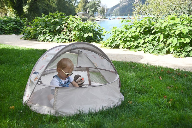 Namiot plażowy kompaktowy Breezynest UV UPF 50+ Beaba