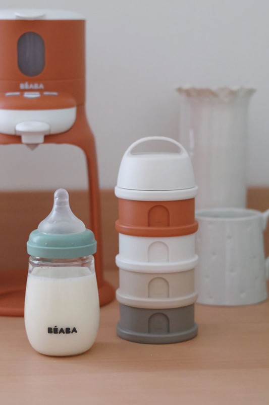 Pojemniki na mleko w proszku 4 komory cotton white/terracotta Beaba