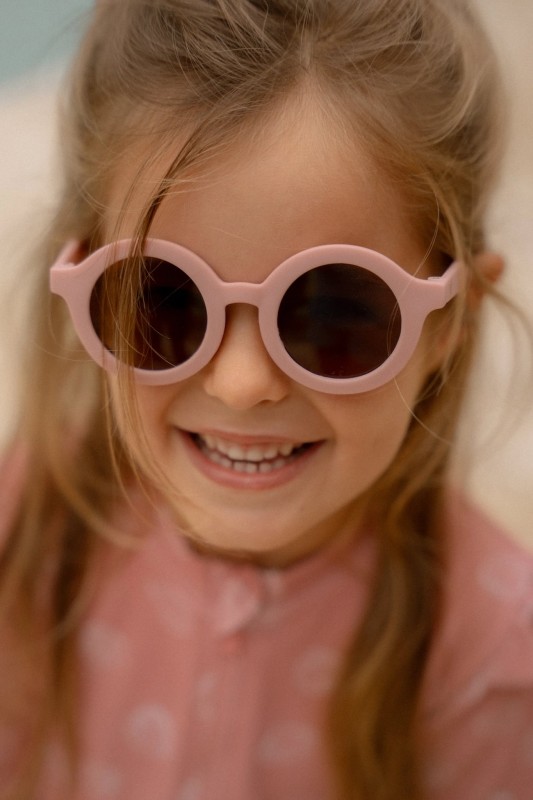 Okulary przeciwsłoneczne okrągłe Soft Pink Little Dutch