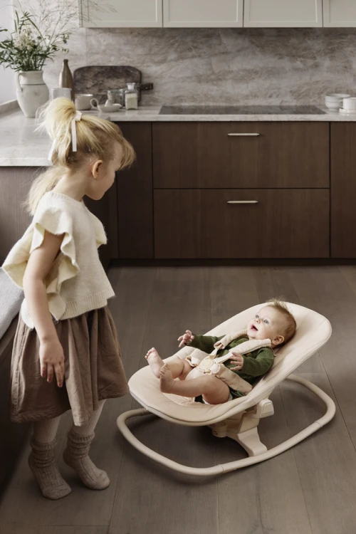 Elodie Details - Baza do leżaczka dla noworodka Newborn Seat GRACE, Powder Pink
