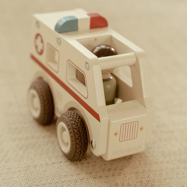 Little Dutch Ambulans FSC